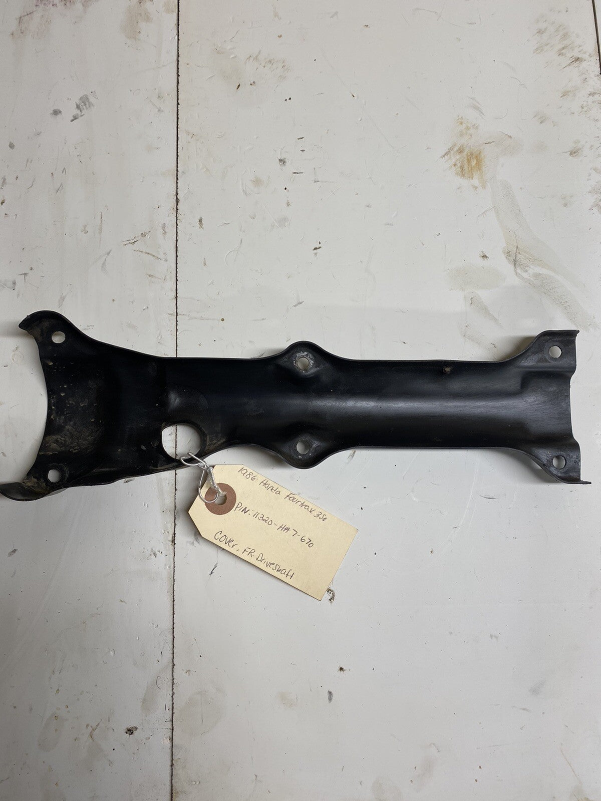 1986 Honda Fourtrax 350 OEM Front Driveshaft Cover 11320-HA7-6701