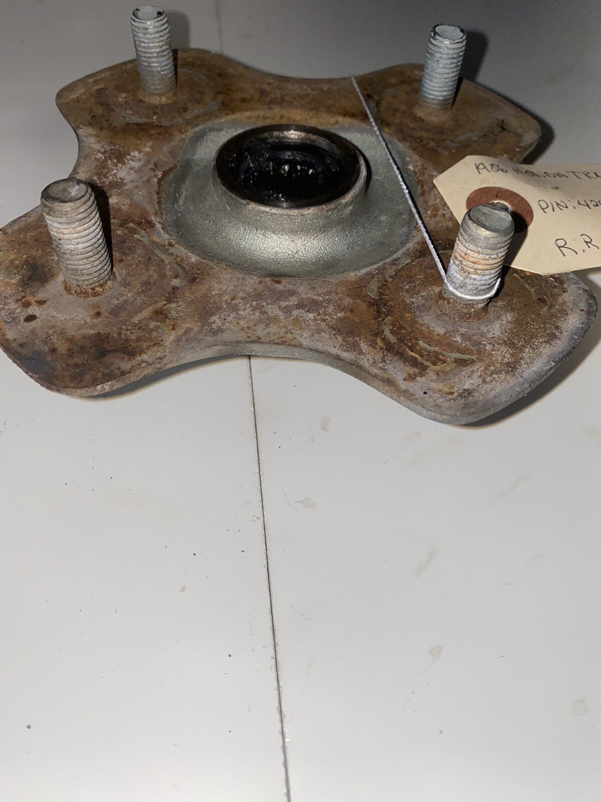 1986-88 Honda Fourtrax 350 OEM Right Rear Hub Assembly2