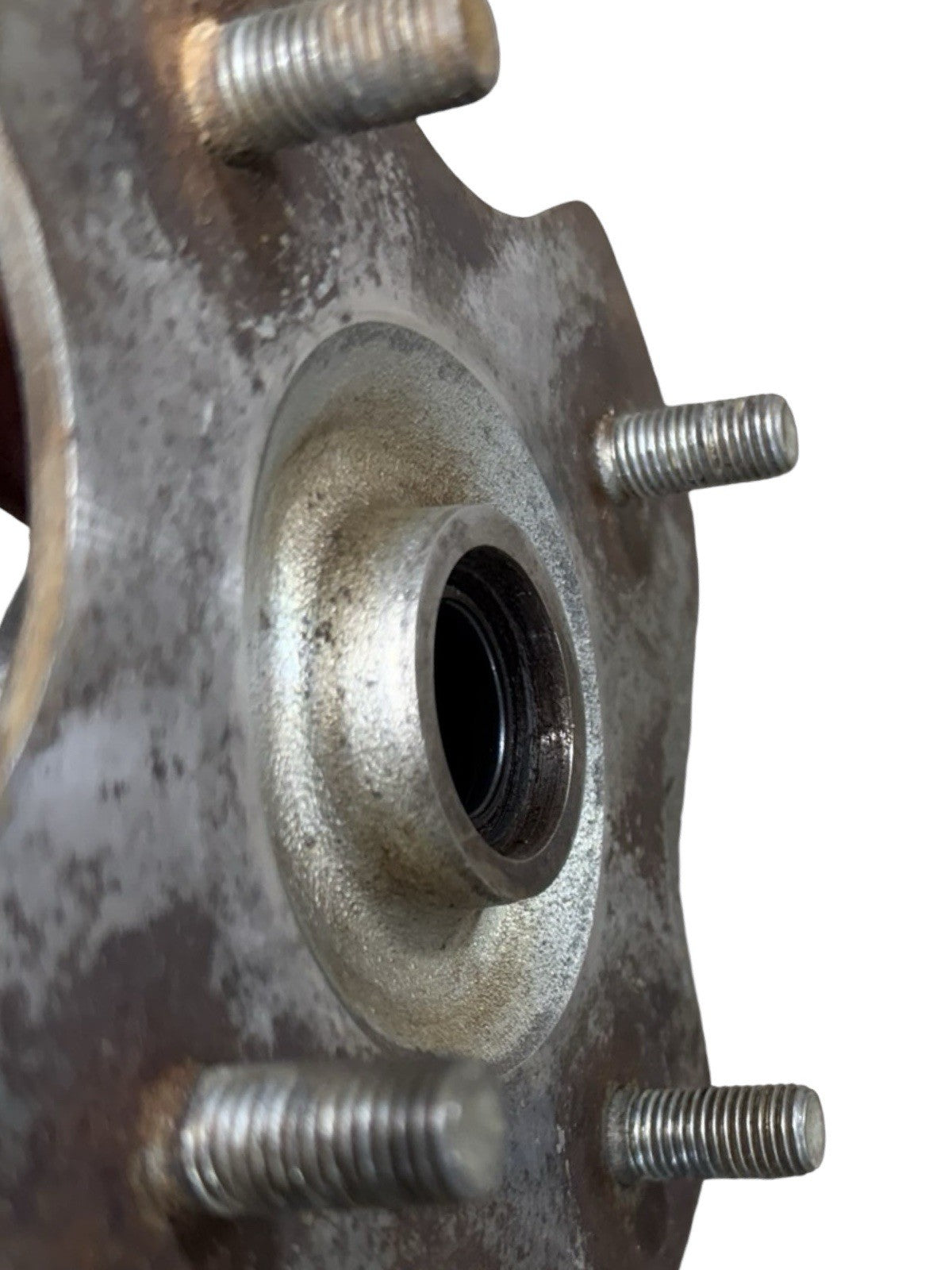 1986-1989 Honda Fourtrax Foreman 350 OEM Right Rear Wheel Hub 42610-HA7-7702