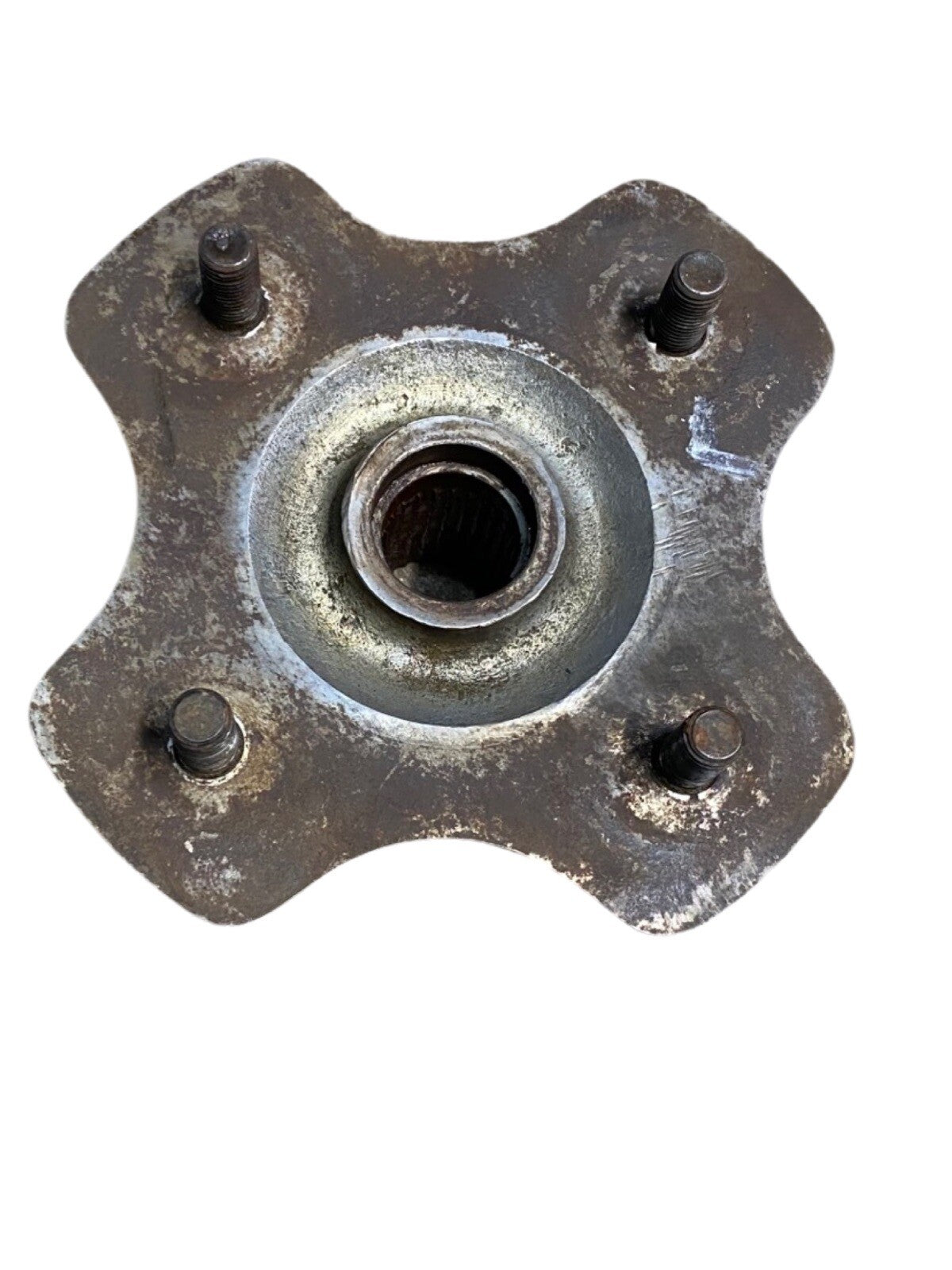 1986-1989 Honda Fourtrax Foreman 350 OEM Left Side Rear Wheel Hub 42620-HA7-7701