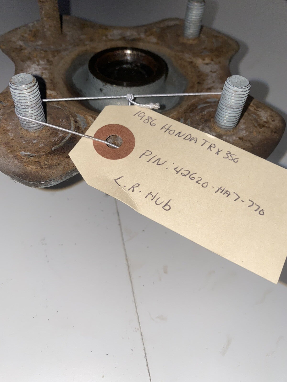 1986-88 Honda Fourtrax 350 OEM Left Side Rear Hub Assembly2