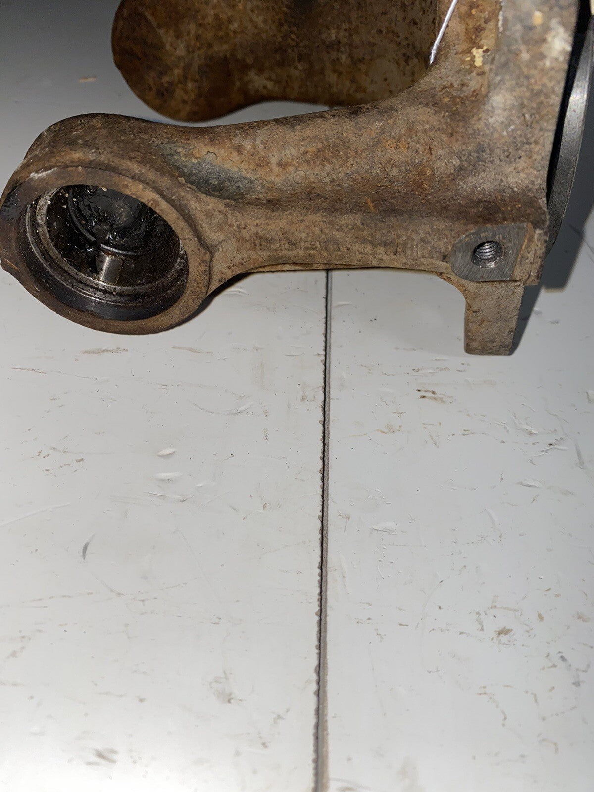 1986 Honda Fourtrax 350 OEM Left Side Knuckle Holder TRX3502