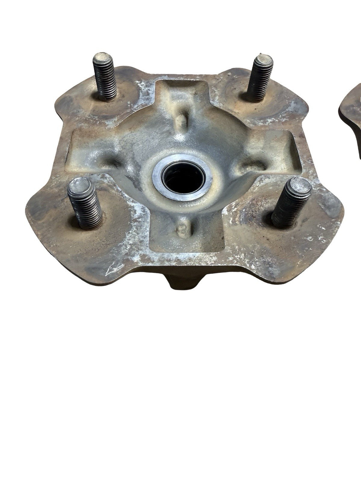 2007-2013 Honda Rancher 420 OEM Front Left Wheel Hub 44615-HP5-6000