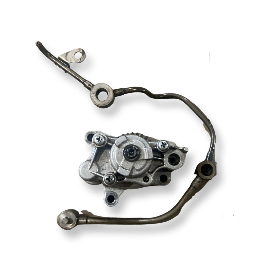 1986-1989 Honda Fourtrax Foreman 350 OEM Oil Pump & Feed Line 15100-HA7-7701