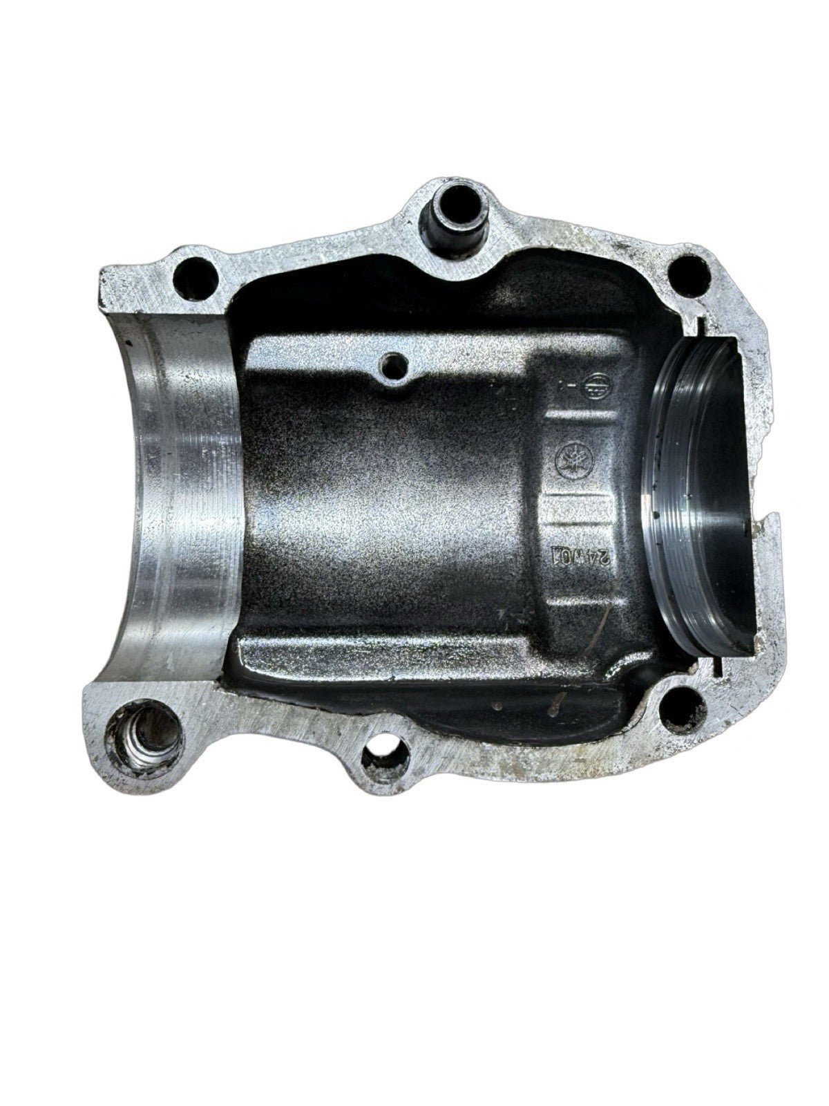 1984 Yamaha Tri Moto 225DX OEM Generator Cover 24W-15415-09-003